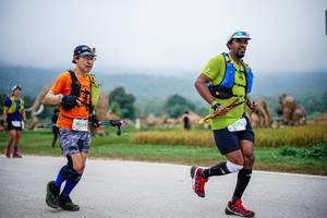 BIB: 902, 9075
                            <button type="button" onclick="openModal(22405646)" class="btn btn-primary btn-sm float-right btn-popup" data-toggle="modal" data-target=".modal-high-quality">
                        <i class="fas fa-shopping-cart"></i> Add to Cart
                    </button>
                                            <button type="button" onclick="isThisMe(22405646, true)" class="btn btn-success btn-sm float-right btn-popup btn-isme hidden" data-toggle="tooltip" data-placement="bottom" title="นี่คือรูปของคุณใช่ไหม คลิกที่นี่เพื่อเอาเข้าอัลบั้ม">
                        <i class="fas fa-plus"></i> Add to album
                    </button>
                    <button type="button" onclick="isThisMe(22405646, false)" class="btn btn-warning btn-sm float-right btn-popup btn-isnotme hidden">
                        <i class="fas fa-ban"></i> Remove from album
                    </button>